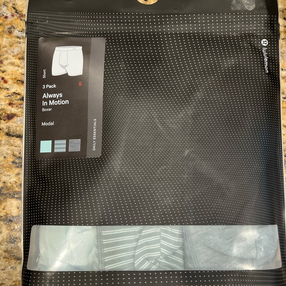 Lululemon NEW Always In Motion Modal Boxer 5” 3 Pack Green Grey Men's Size Small - Picture 1 of 5